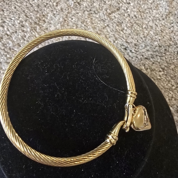 21kp Dubai Jewelry- Gold Heart Charm Bracelet - Picture 5 of 11